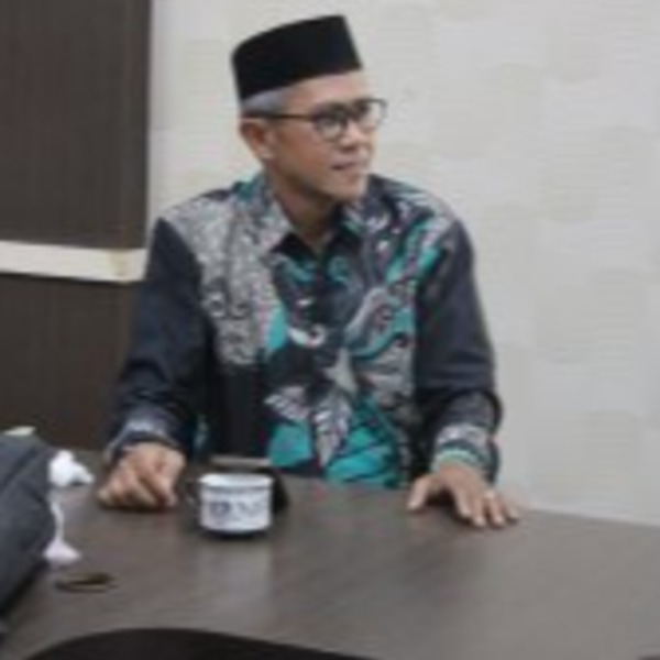 Dr. Hasanuddin, SE., M.Si.