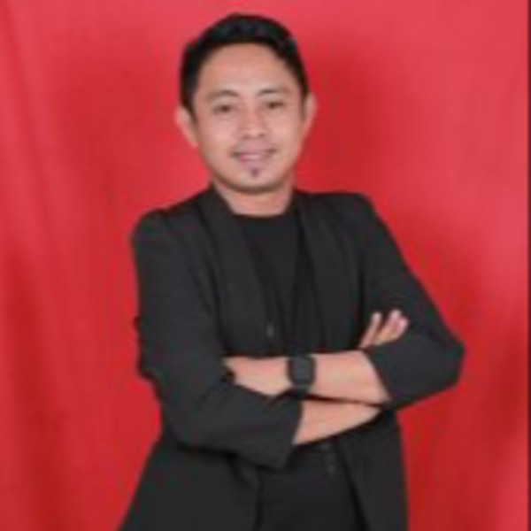 Jefri Polinggapo, S.AP., M.AP.