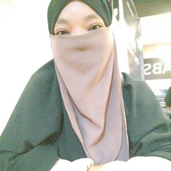Rizky Selly Nazarina Olii, S.T. M.Si.